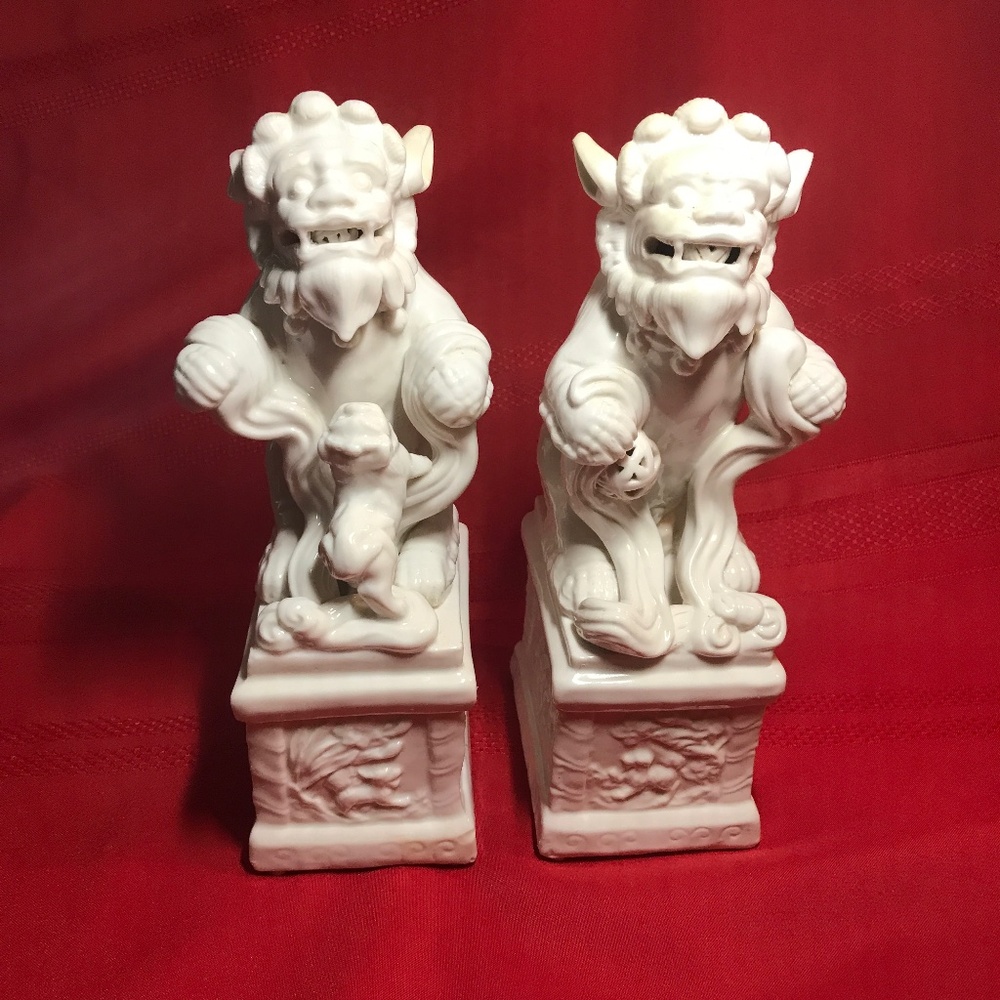 Ceramic Oriental Book Ends